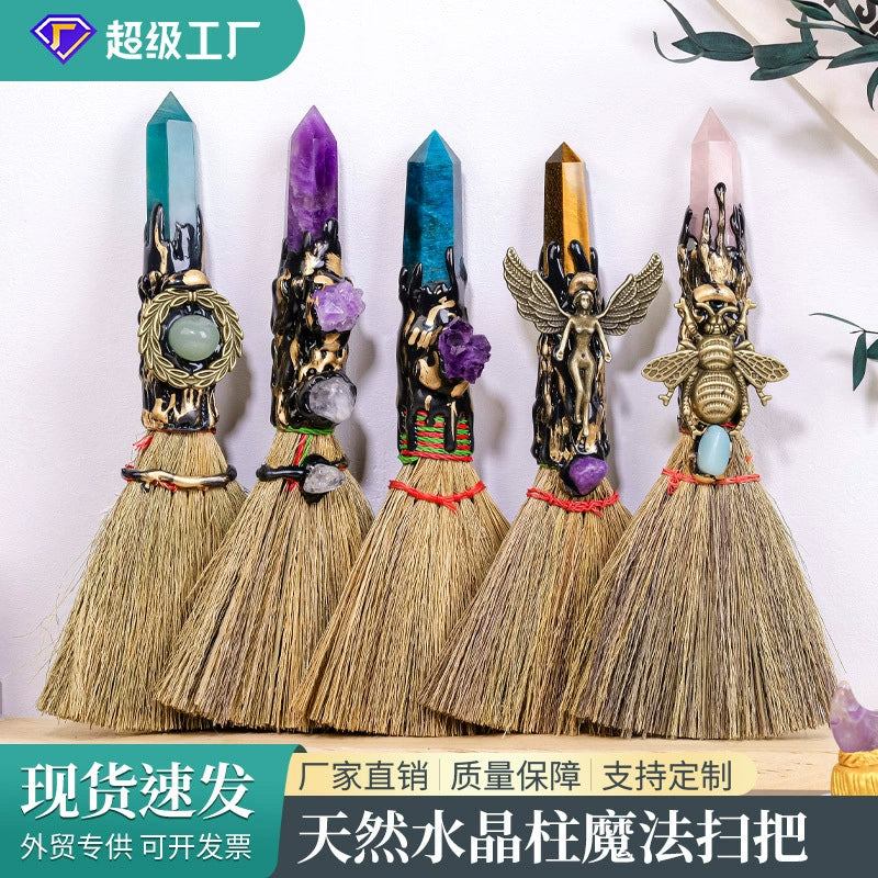 Crystal pillar broom