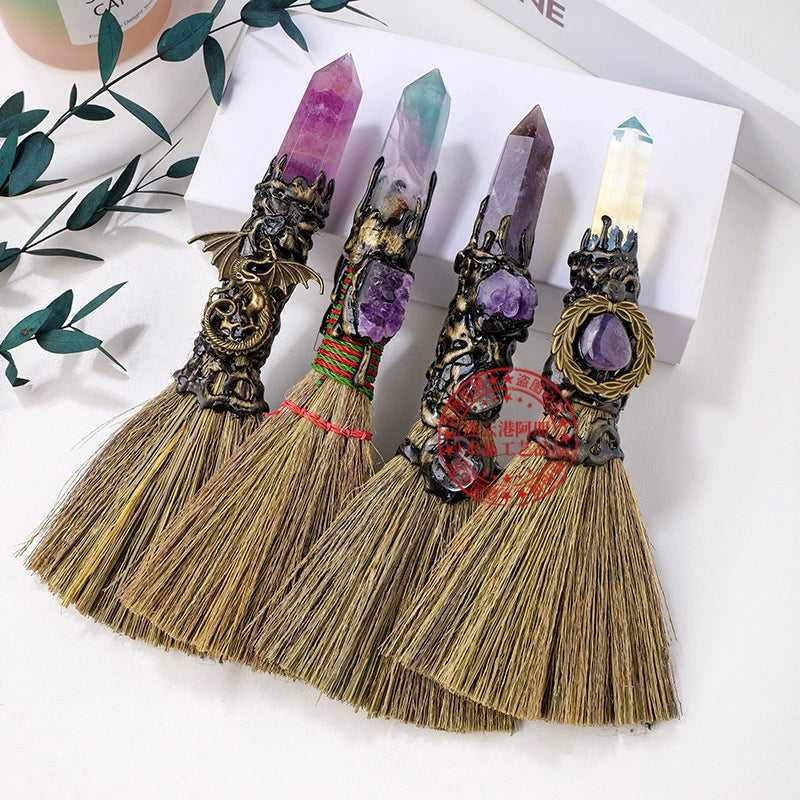Crystal pillar broom