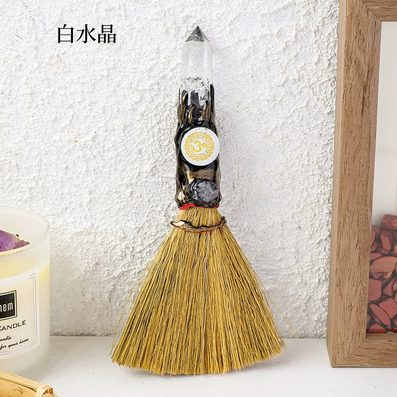 Crystal pillar broom