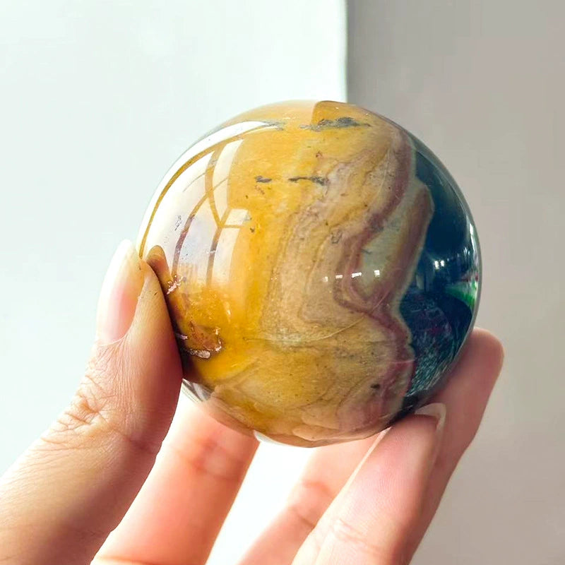 Natural crystal ball