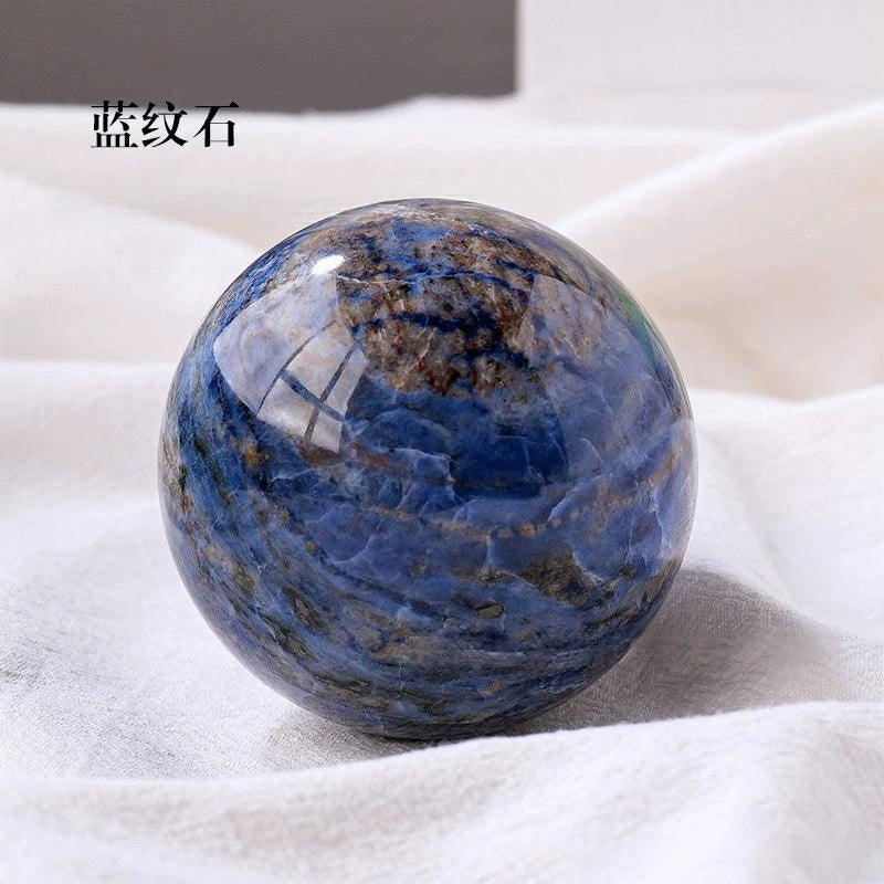 Natural crystal ball