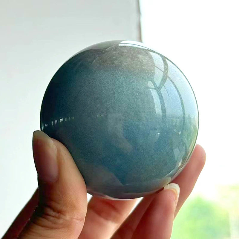 Natural crystal ball